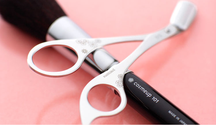 WilliamHill中文官方网站 美妆用品小样卡姿兰